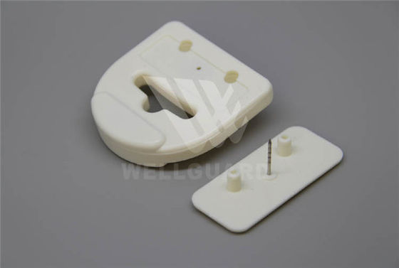 Retail Busana Keamanan Tag Remover Dengan RF 8.2MHz / AM 58KHz Frekuensi