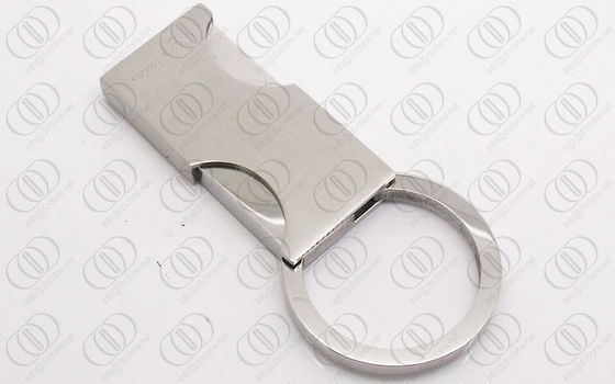 Gaya persegi Perak Keychain Dengan Cermin Musim Semi Terbuka dan Tutup