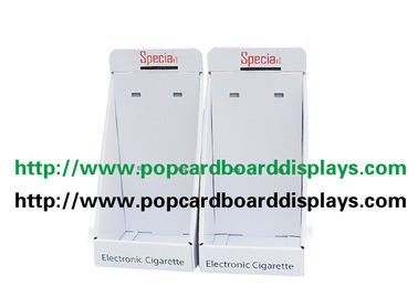 Iklan E-Cigarette Karton Kontra Menampilkan Dengan Peg Hooks